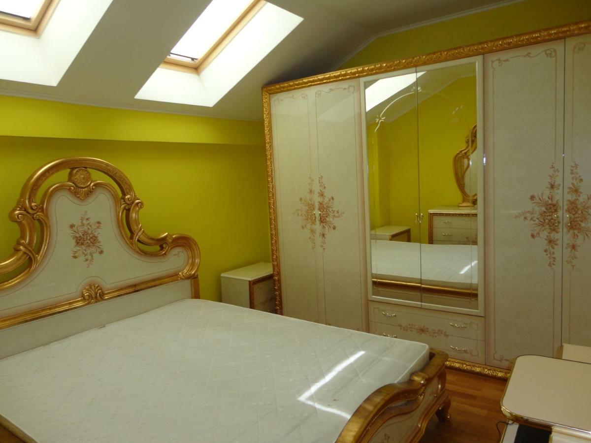 Ferienwohnung Dan Mija Mediaş Exterior foto