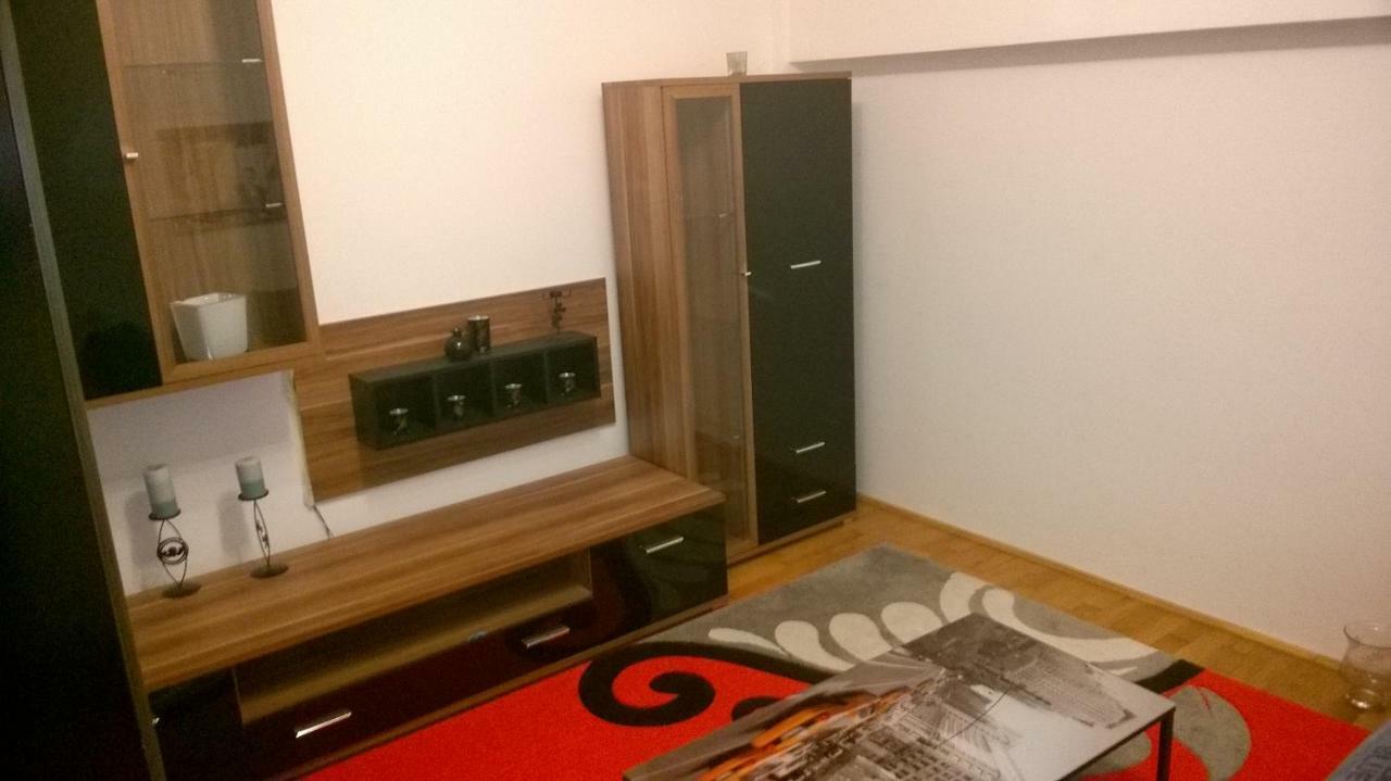 Ferienwohnung Dan Mija Mediaş Exterior foto